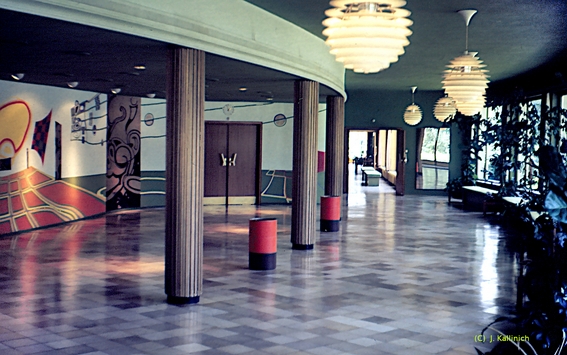 bb-kurhaustheater-foyer-1970